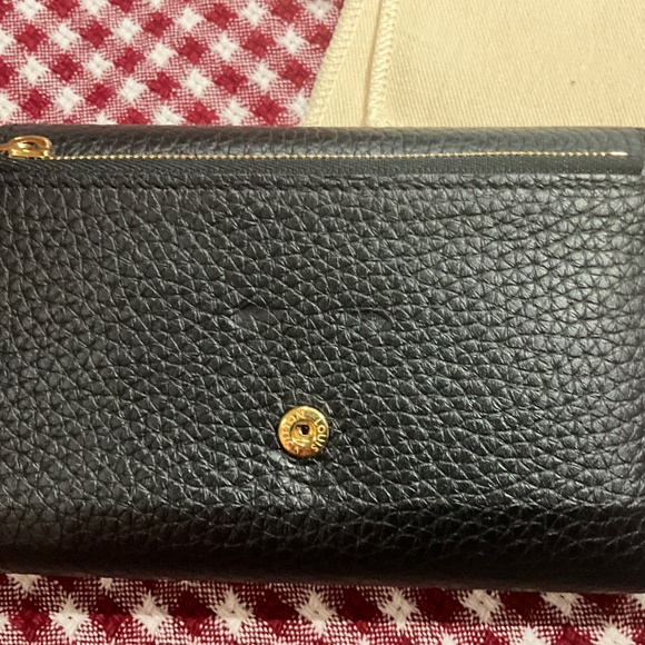 Louis Vuitton Capucines wallet - Picture 5 of 6